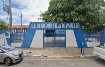 Escola de Barra do Gar�as adere modelo c�vico-militar ap�s consulta com pais e estudantes
