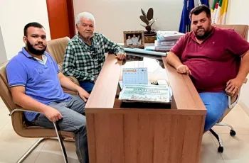 Visita do Jornalista Jos� Marival Cavalcante Luz Fortalece Di�logo sobre Uni�o do Araguaia