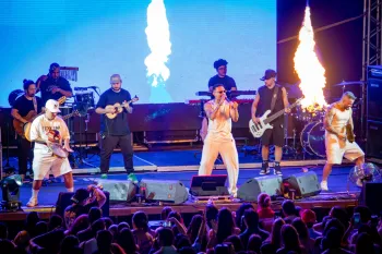 Temporada de Praia agita final de semana e atrai grande pblico, em Barra do Garas; veja fotos