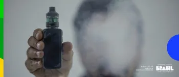 YouTube, Face, Instagram e sites t�m 48 h para eliminar conte�dos sobre cigarros eletr�nicos