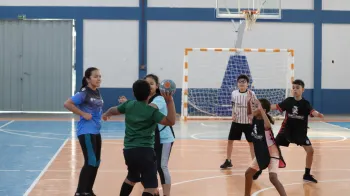 Atividades do projeto Mais Esporte e Educa��o seguem incentivando crian�as e adolescentes em Barra do Gar�as