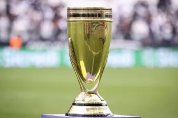 Fase final come�a com cl�ssicos e duelos regionais nas Oitavas