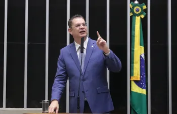 S�stenes Cavalcante