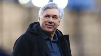 Carlo Ancelotti chegou a trabalhar na sele��o da It�lia na d�cada de 1990