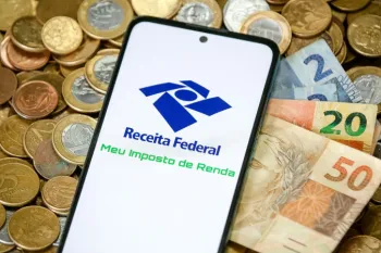 Entre os que declararam, 56,5% t�m impostos a restituir, enquanto 22,2% precisam pagar impostos