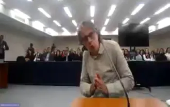Paulo Cupertino durante depoimento no Tribunal do J�ri, na �ltima quinta-feira (29).