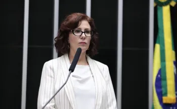 Deputada federal licenciada Carla Zambelli (PL-SP)