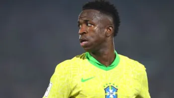 Vini Jr durante partida da Sele��o Brasileira nas Eliminat�rias� Christian Alvarenga/Getty Images