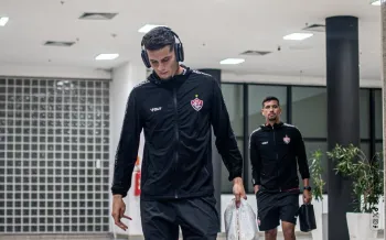 R�ben Rodrigues chega ao Nilton Santos