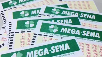 Mega-Sena: aposta simples custa R$ 6 Foto: Ag�ncia O Globo