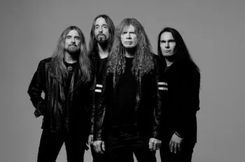 "Se tivesse um momento perfeito para fazer uma turn� mundial, � agora", afirmou Mustaine