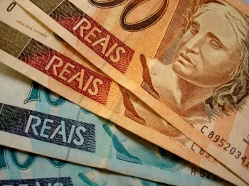 O INSS comea a pagar os benefcios de mais de 40 milhes de beneficirios nesta quarta-feira