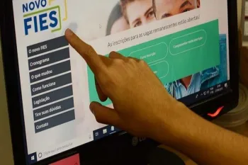 O Minist�rio da Educa��o (MEC) calcula que a medida deve beneficiar cerca de 160 mil estudantes com parcelas em atraso Foto: Arquivo