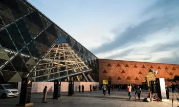 Vista da entrada principal do Grande Museu Eg�pcio antes da cerim�nia de inaugura��o em Giz�, Egito