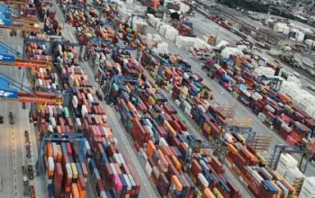 Imagem de drone mostra o Porto de Santos (SP)  31/07/2025REUTERS/Jorge Silva/File Photo