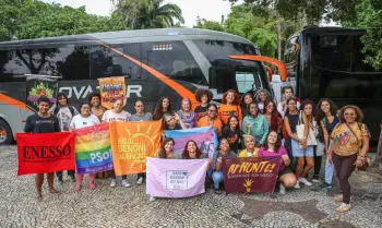 Rio de Janeiro (RJ), 24/11/2025 Mulheres embarcam em �nibus no Rio de Janeiro para participar, em Bras�lia, da Marcha das Mulheres Negras. Foto: Tomaz Silva/Ag�ncia Brasil