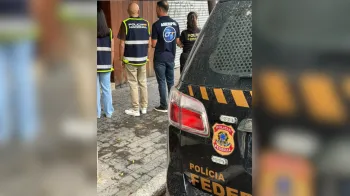Segundo a corpora��o, o grupo aliciava mulheres no Brasil, providenciava transporte a�reo para o exterior e, j� na Espanha, as submetiam a amea�as e condi��es degradantes para fins de explora��o sexual�