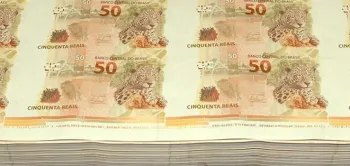 Notas de dinheiro na Casa da Moeda do Brasil  Casa da Moeda/Facebook/Reprodu��o