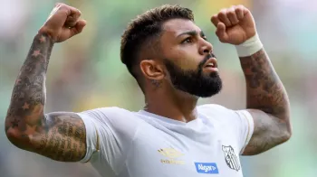 Gabigol foi o artilheiro do Brasileir�o 2018 pelo Santos