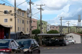 Familias temem ser despejadas da Vila das Minas.-Foto: TVCA