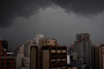 SP deve registrar queda de temperatura com chuva forte neste domingo