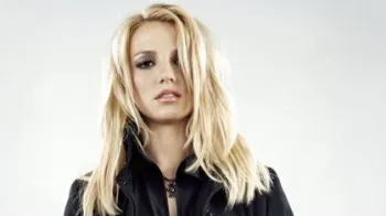 Britney Spears se declara culpada por dirigir embriagada e recebe senten�a