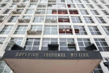 Militar � condenado por ass�dio sexual a uma soldado trans