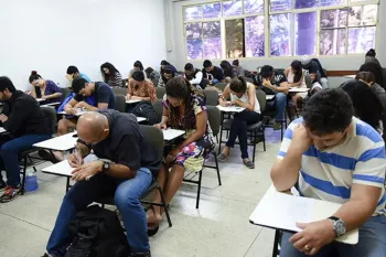 Jovens e adultos t�m at� sexta-feira (15) para se inscreverem no Encceja 2026 Foto: MEC