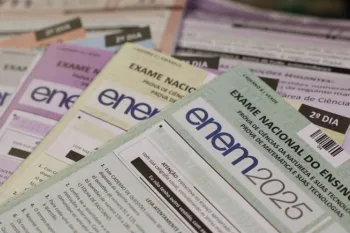 Cadernos de prova do Enem 2025. (Foto: Angelo Miguel/MEC)