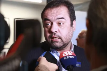 Cl�udio Castro