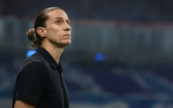 Filipe Lu�s est� livre no mercado desde a sa�da do Flamengo, no in�cio de mar�o