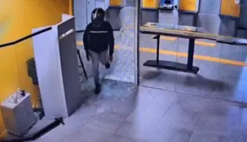 Vigilante � preso por roubar armas de banco