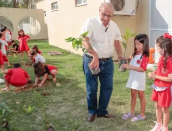 Plantar �rvores � um caminho importante para o futuro