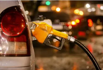 Fiscaliza��es do Procon identificaram fraudes como 'bomba baixa', combust�vel adulterado e publicidade enganosa. Foto: Rebecca Maria/Ag�ncia O Globo