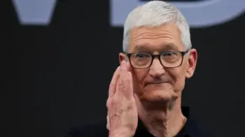 Tim Cook, CEO da Apple, no palco durante a confer�ncia anual de desenvolvedores em Cupertino, Calif�rnia