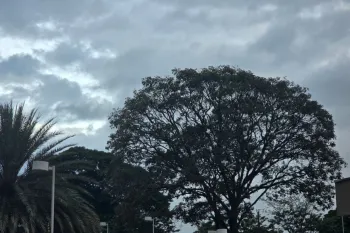 C�u de Campo Grande na manh� deste s�bado (13). (Foto: Augusto Castro)