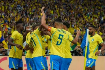 Vini Jr. comemora gol do Brasil contra o Paraguai (Foto: Rafael Ribeiro/CBF)