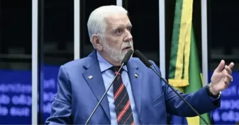 Jaques Wagner em reuni�o com Lula