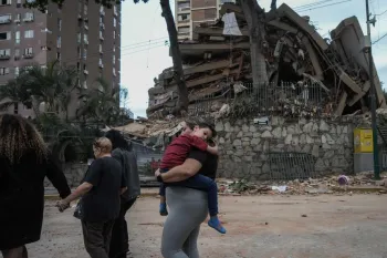 Terremoto na Venezuela destruiu edif�cios. Foto: AFP