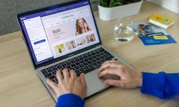 E-commerce brasileiro fechou 2025 com cerca de 439 milh�es de pedidos (Unsplash/Shope)