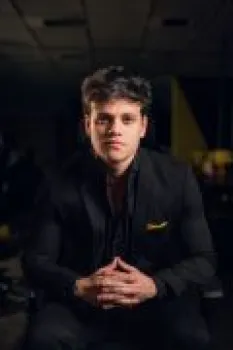 Athos Vilarins