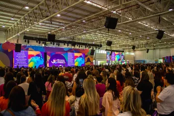 Imagem da edi��o de 2025 do Congresso Internacional de Felicidade. Foto: Day Luiza
