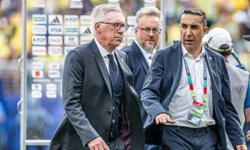T�cnico da Sele��o Brasileira, Carlo Ancelotti, em Brasil e Noruega, no domingo (5) - DANILO FERNANDES/FOTOARENA/ESTAD�O CONTE�DO