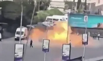 Explos�es perto de hotel de Macron em Damasco deixam 18 feridos - Various Sources / AFP