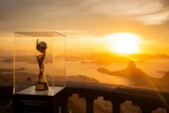 Ta�a da Copa do Mundo Feminina no Rio de Janeiro. (Foto: Thais Magalh�es/CBF)