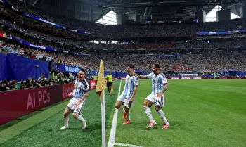 Lionel Messi comemora gol na Copa de 2026 (Reuters/BRETT DAVIS)