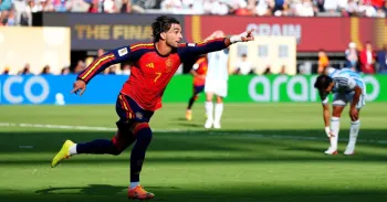 Ferran Torres, da Espanha, celebrando o gol diante da Argentina, em partida v�lida pela final da Copa do Mundo (Nick Potts/PA Images via Getty Images)