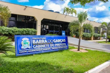 Seletivo oferece 110 vagas para profissionais da sa�de em Barra do Gar�as. Foto: Prefeitura de Barra do Gar�as