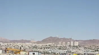 Fuma�a vista de Eilat ap�s a Jord�nia interceptar seis m�sseis iranianos