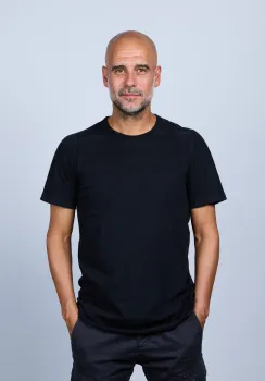 Pep Guardiola est� livre no mercado pela primeira vez em uma d�cada. Cr�dito: Getty